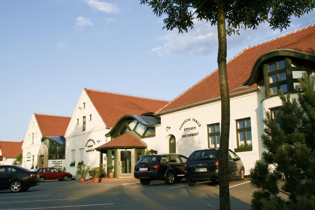 Budova, v ktorej sa hotel nachádza