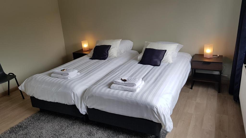 Postel nebo postele na pokoji v ubytování Mathilda - apartments