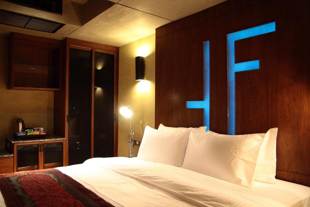 The Fusion Suites - Resim 7