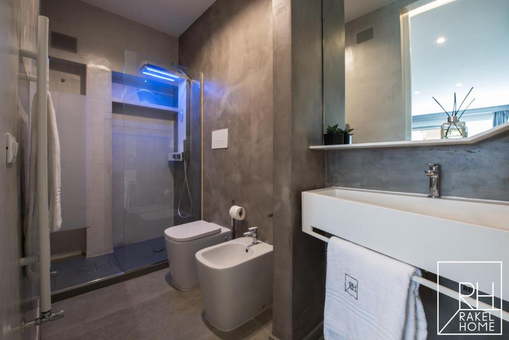A bathroom at B&B Rakel Home