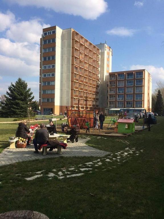Budova, v ktorej sa apartmánový hotel nachádza
