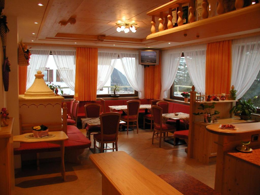 Posezení v ubytování Hotel Garni Ongaro
