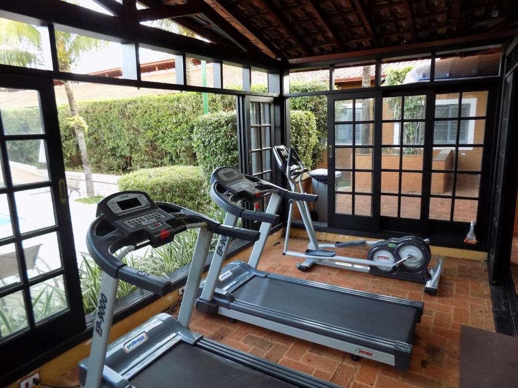 Fitness centrum a/nebo fitness zařízení v ubytování Hotel Pousada Ourinhos