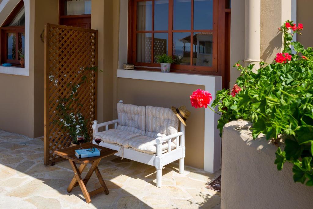 Balkón alebo terasa v ubytovaní Avra Apartments