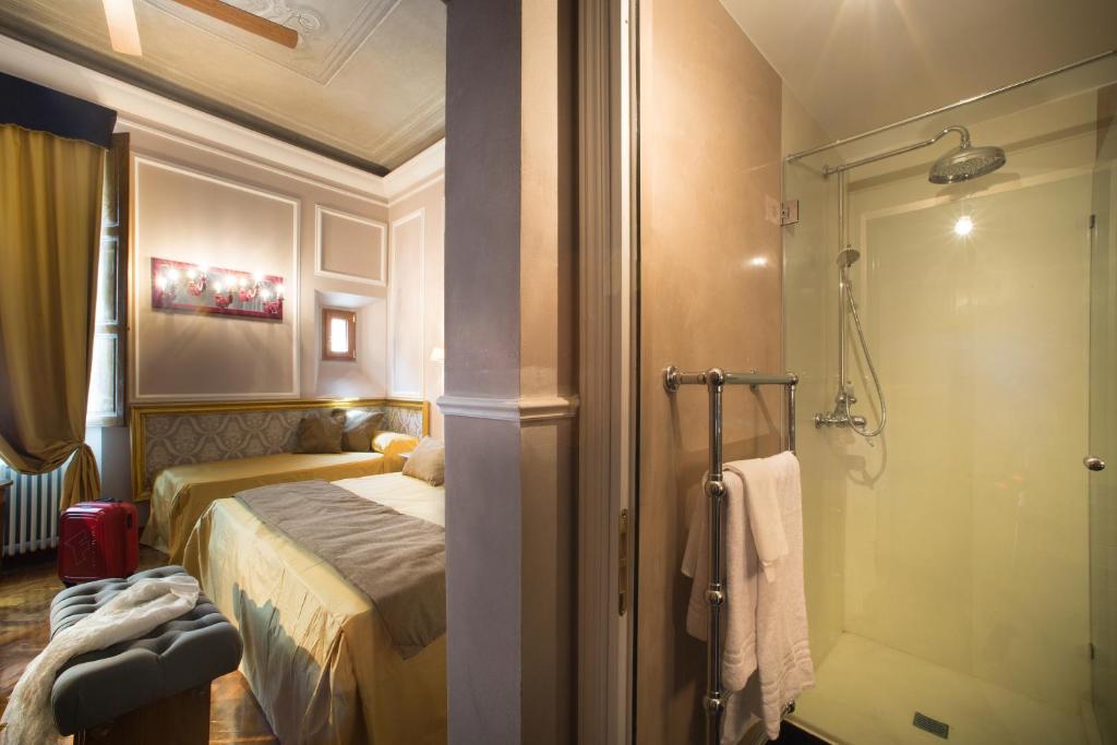 Boutique B&B Torre de' Conti - 4