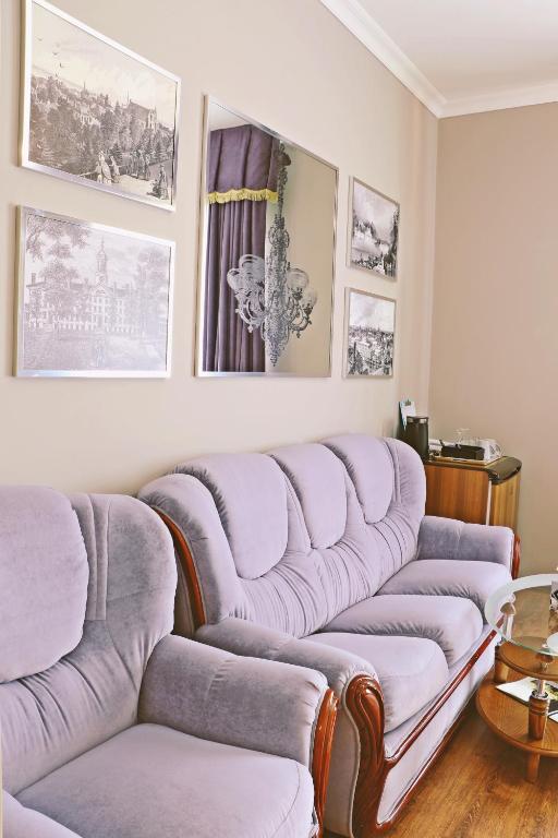 Posezení v ubytování Pearl Mini-Hotel