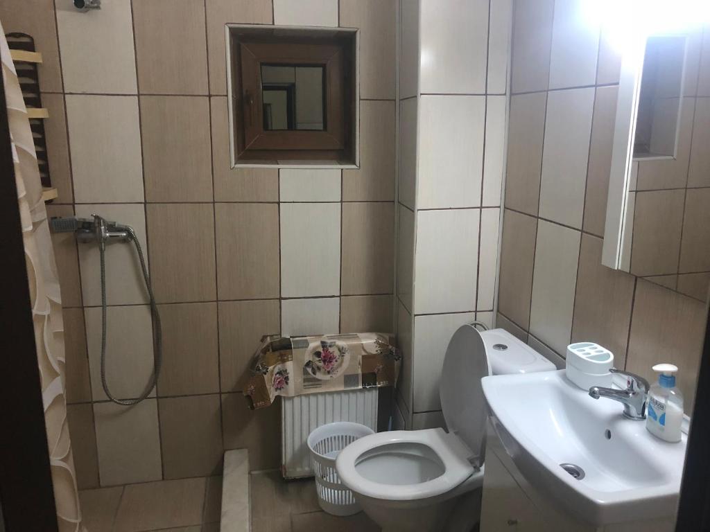 Vila Khalo - Triple Room With Bathroom