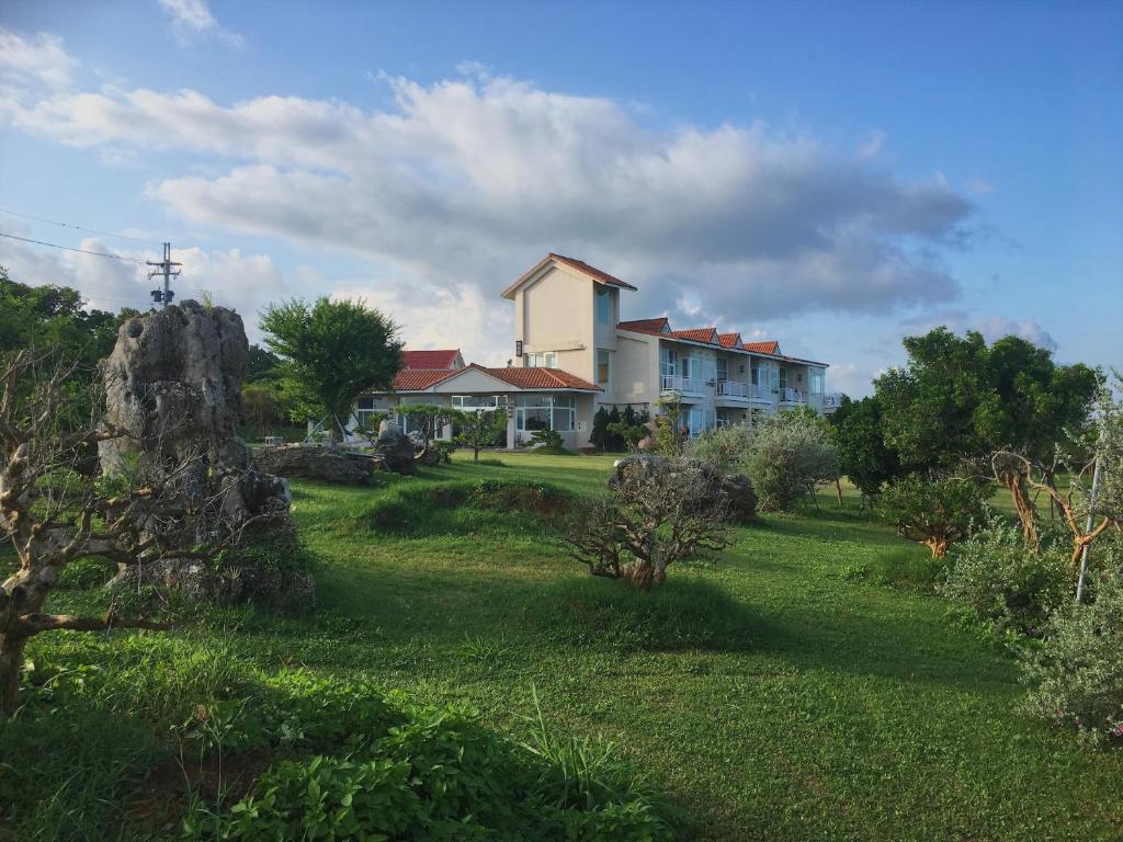 Vrt pred nastanitvijo Coral B&B
