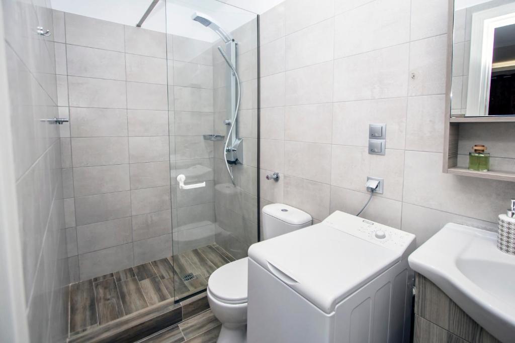 T.G. Corfu Studios - 2