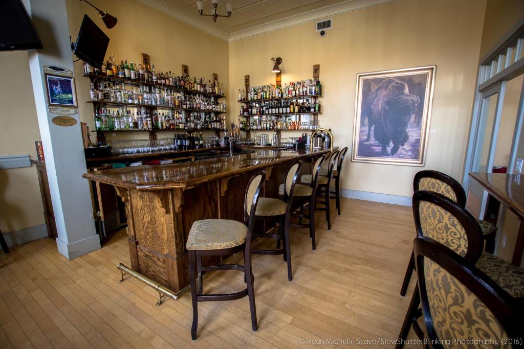 Lounge nebo bar v ubytování Windsor Hotel & Restaurant