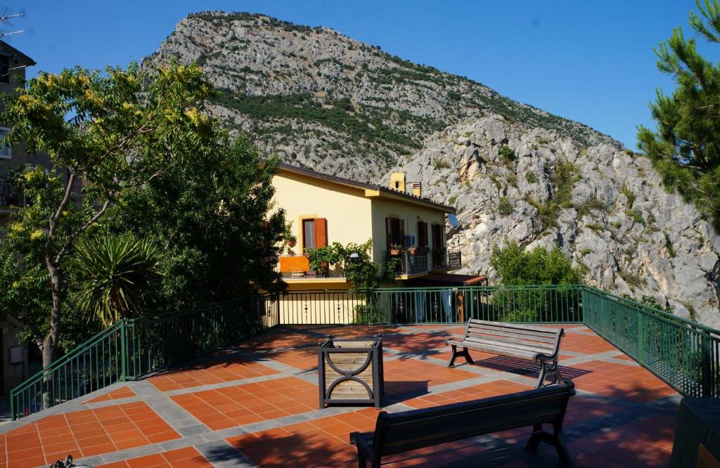 Nespecifikovaný výhled na hory nebo výhled na hory při pohledu z bed and breakfast