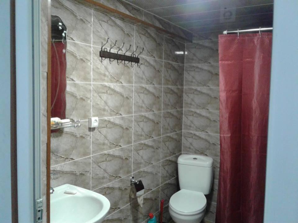 Koupelna v ubytování Guest Houze Nona