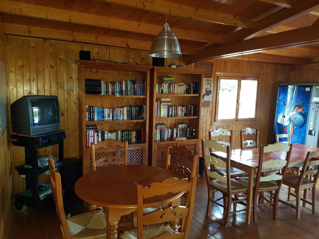 Knihovna v apartmánu