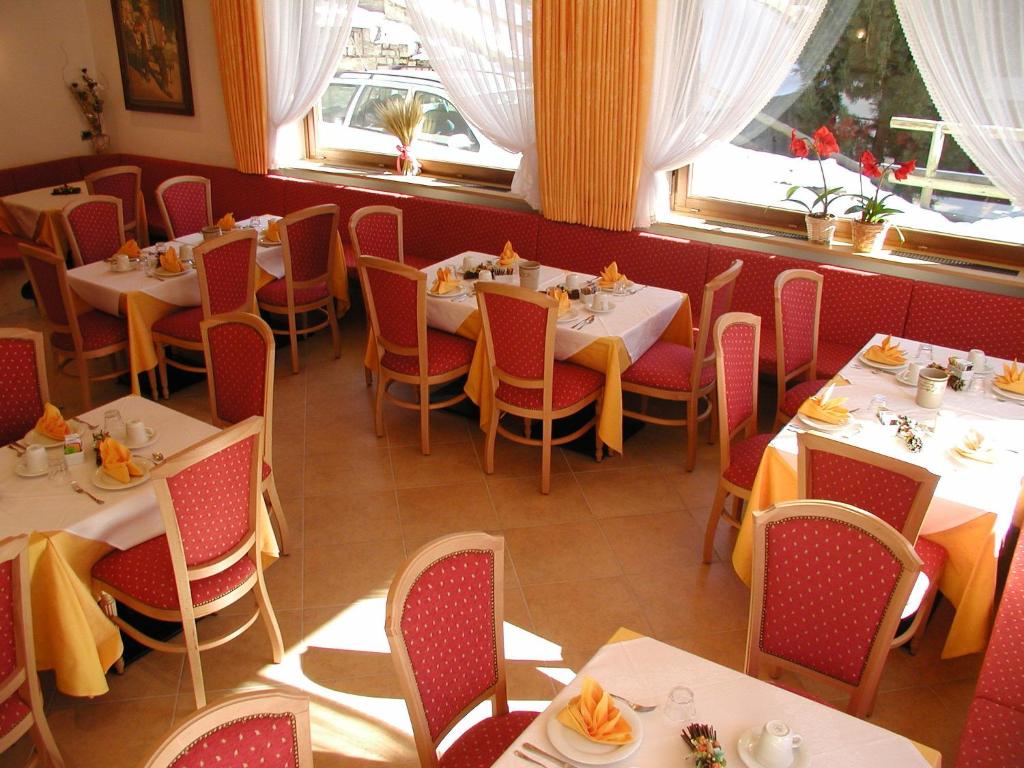 Restaurace v ubytování Hotel Garni Ongaro