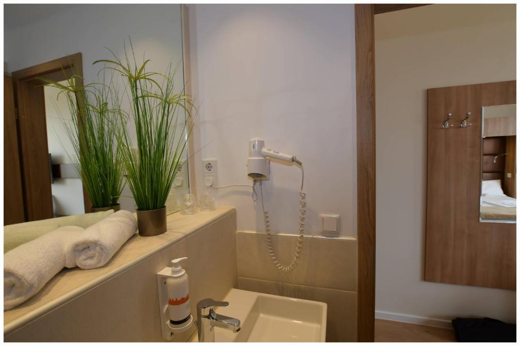 Motel Plus Berlin - Resim 39