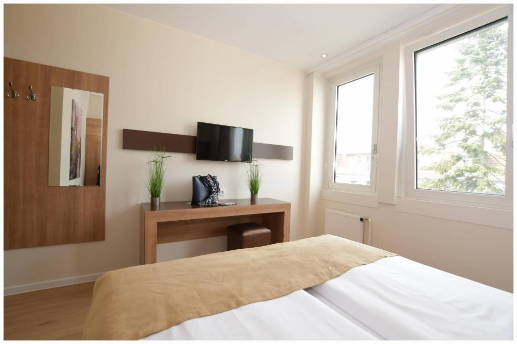 Motel Plus Berlin - Resim 11