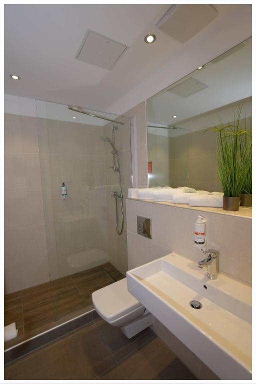 Motel Plus Berlin - Resim 36