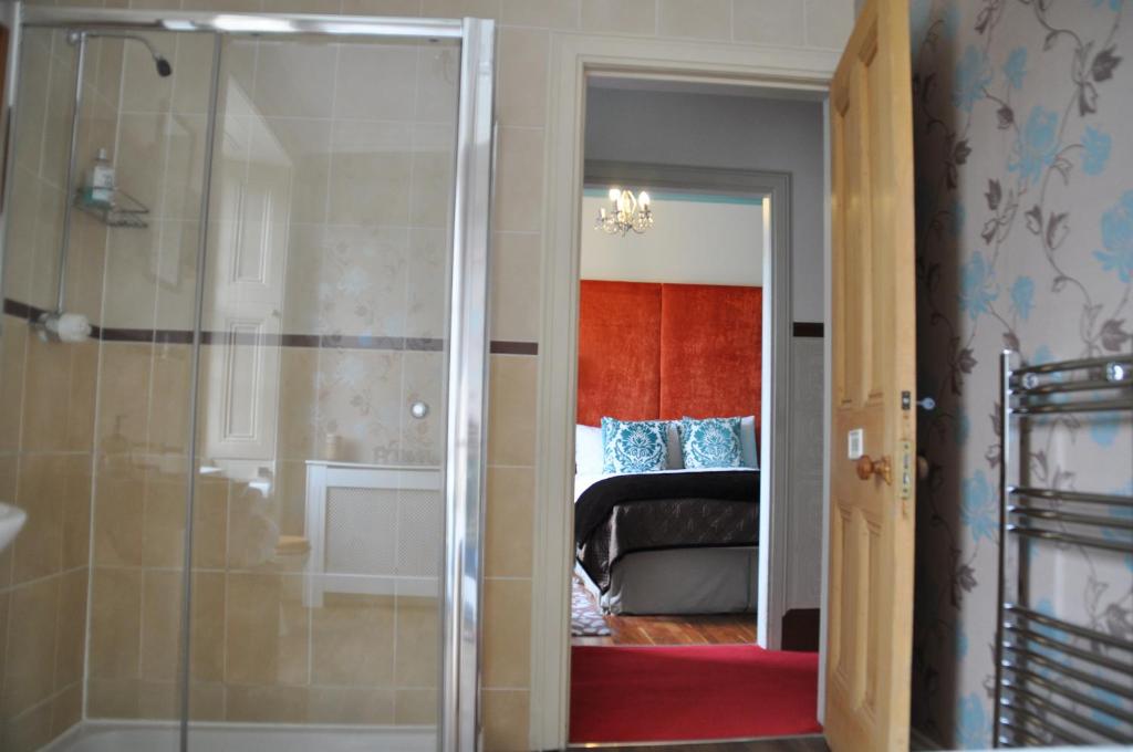 Koupelna v ubytování The Bank Guest House