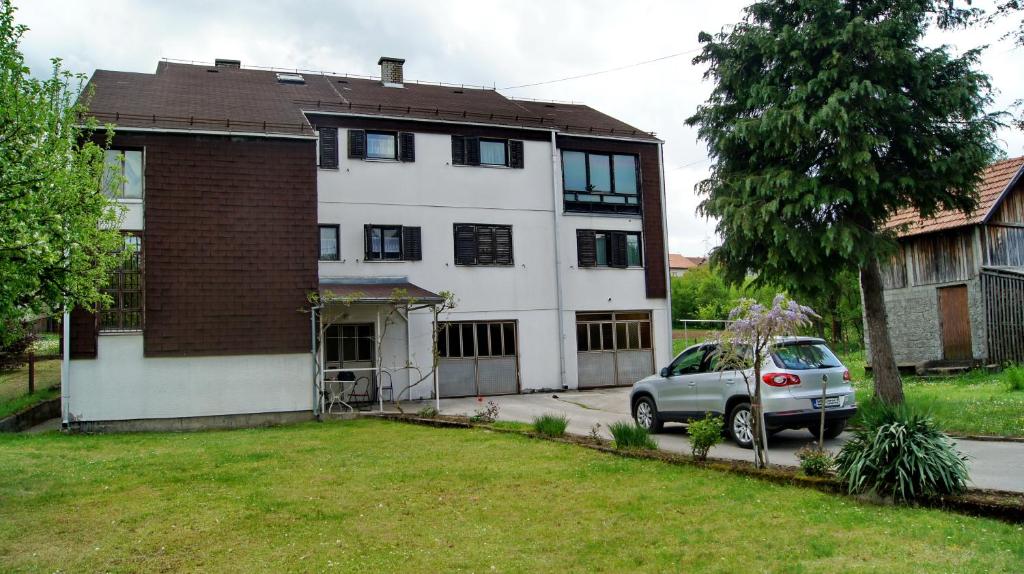 Budova, kde se apartmán nachází