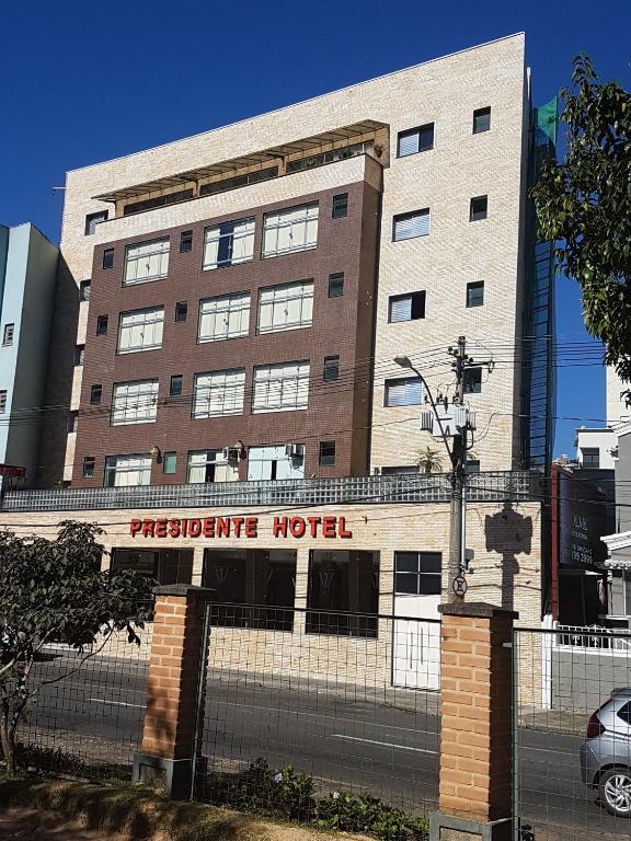  Presidente Hotel