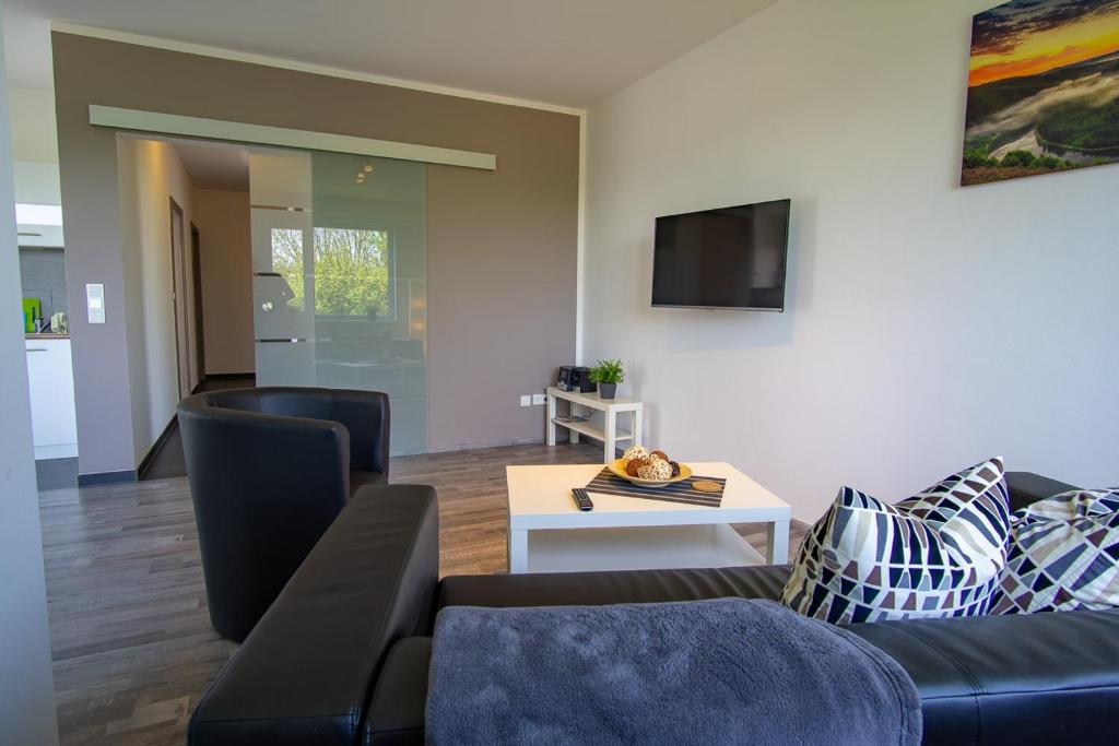 Ferienwohnung Dorfbrunnen - Apartment With Balcony