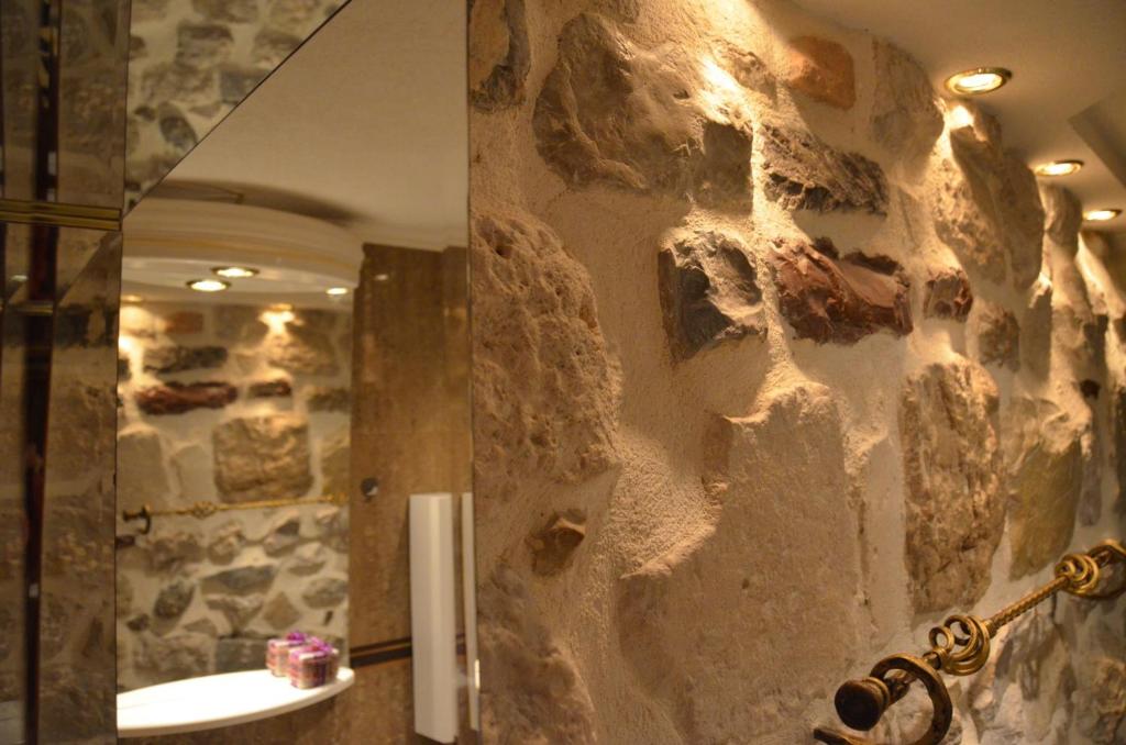 Koupelna v ubytování Cattaro Royale Apartment