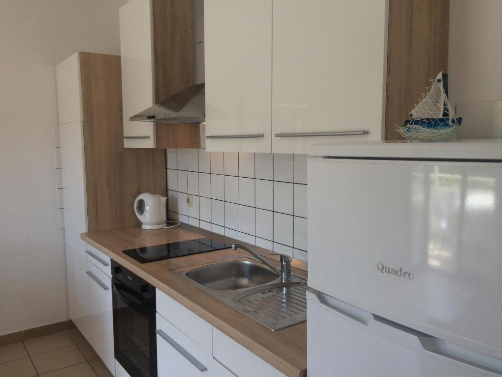 Apartments Parać - Appartement Met 2 Slaapkamers En Slaapbank