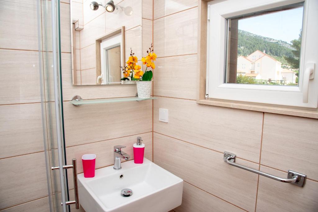 Koupelna v ubytování Apartment Ariana