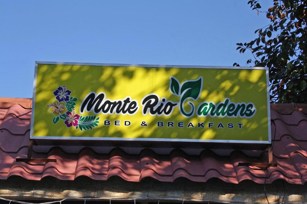 Photo de la galerie de l'établissement Monte Rio Gardens Bed & Breakfast, à Alaminos