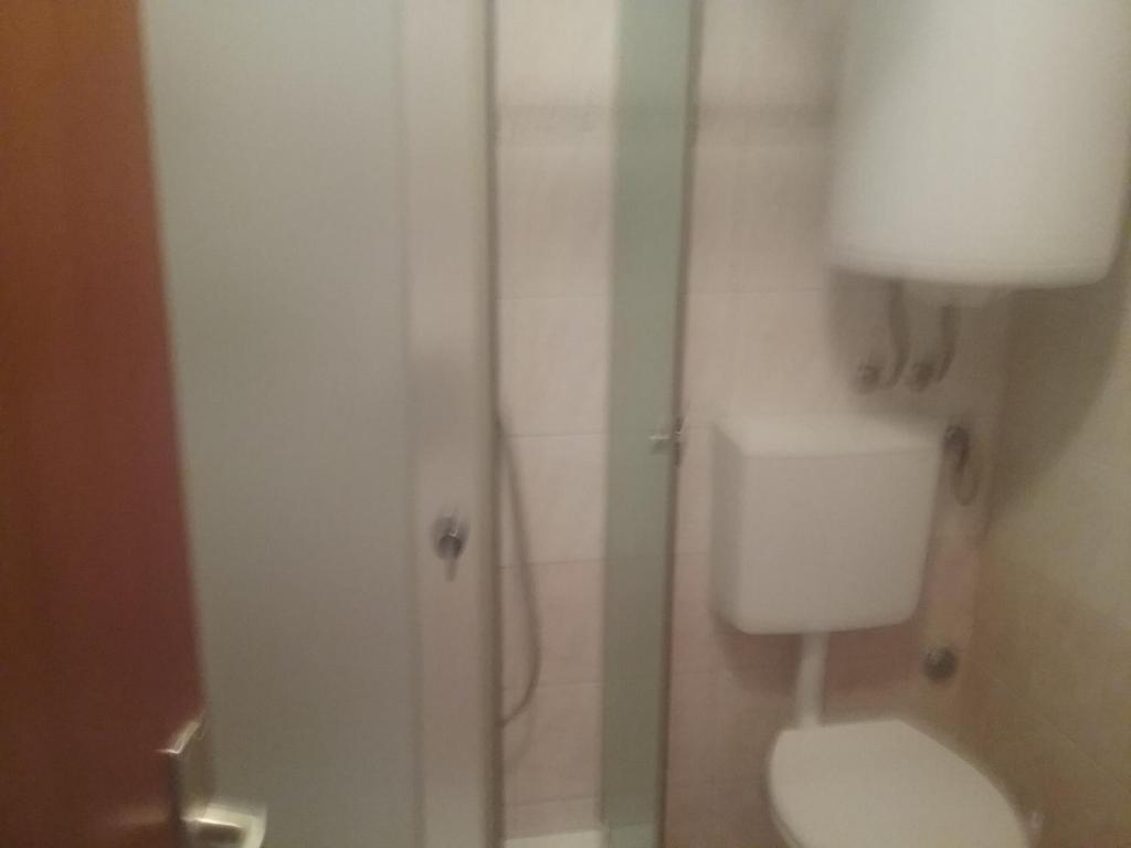 Łazienka w obiekcie Apartman zarok