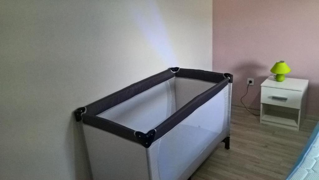 Postel nebo postele na pokoji v ubytování Blue House Sibenik