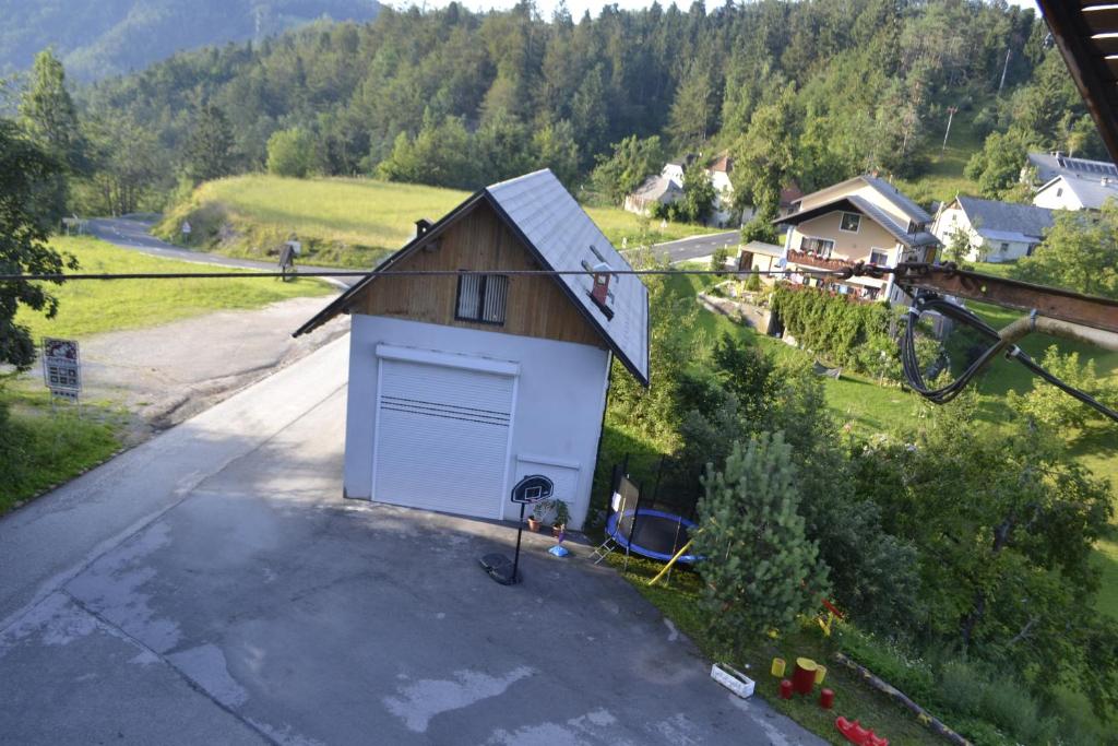 Guest House Kmečki Hram