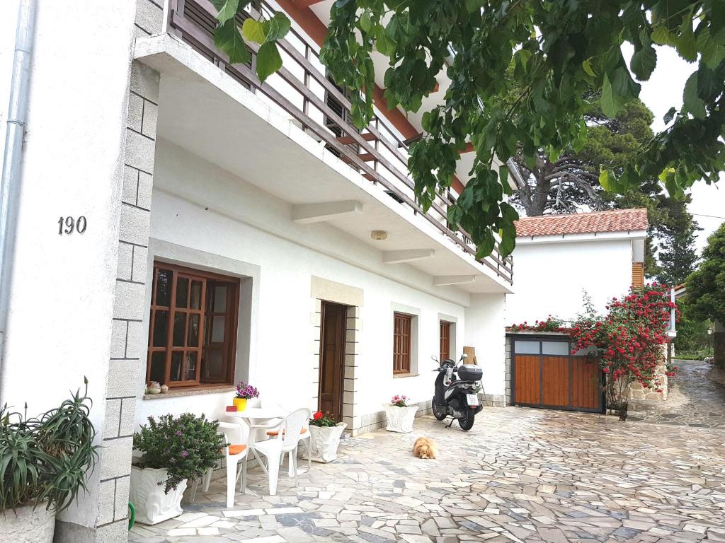 Budova, kde se apartmán nachází