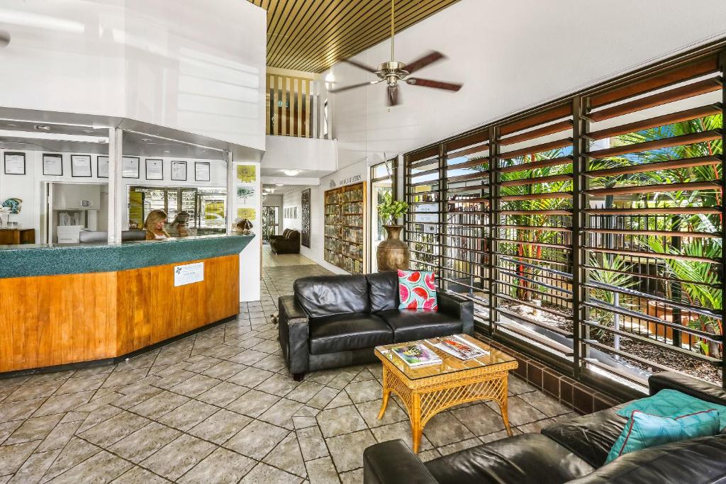 Cascade Gardens - Resim 28