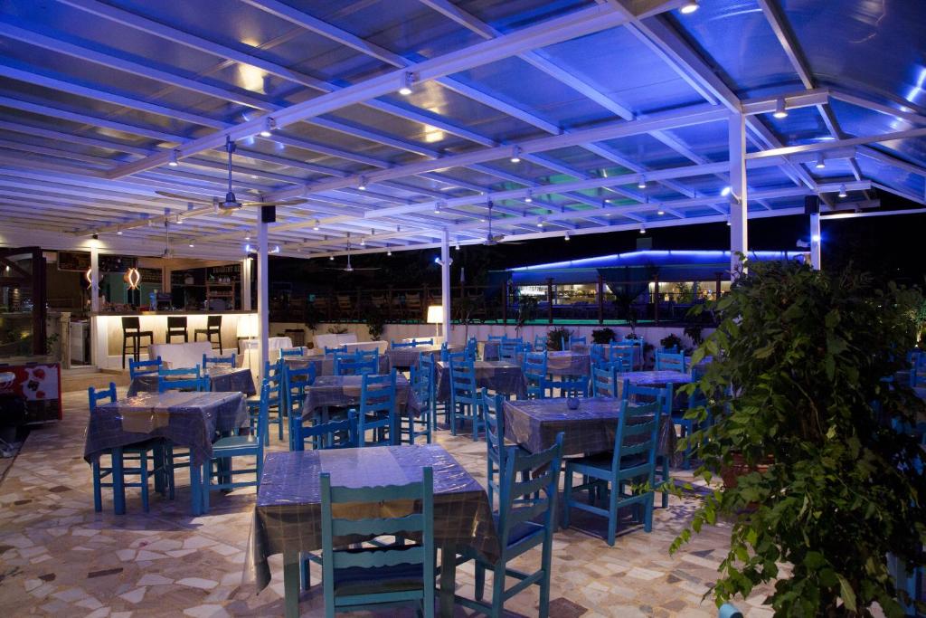 Sacallis Inn Beach Hotel 