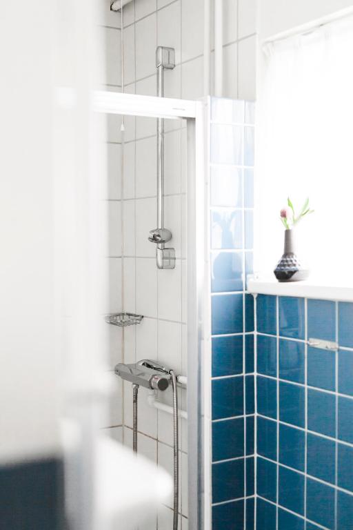 Un baño de Hotel Inger