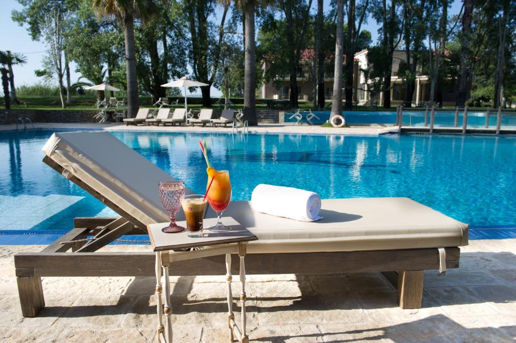 Bazén v ubytovaní Corali Resort alebo v jeho blízkosti