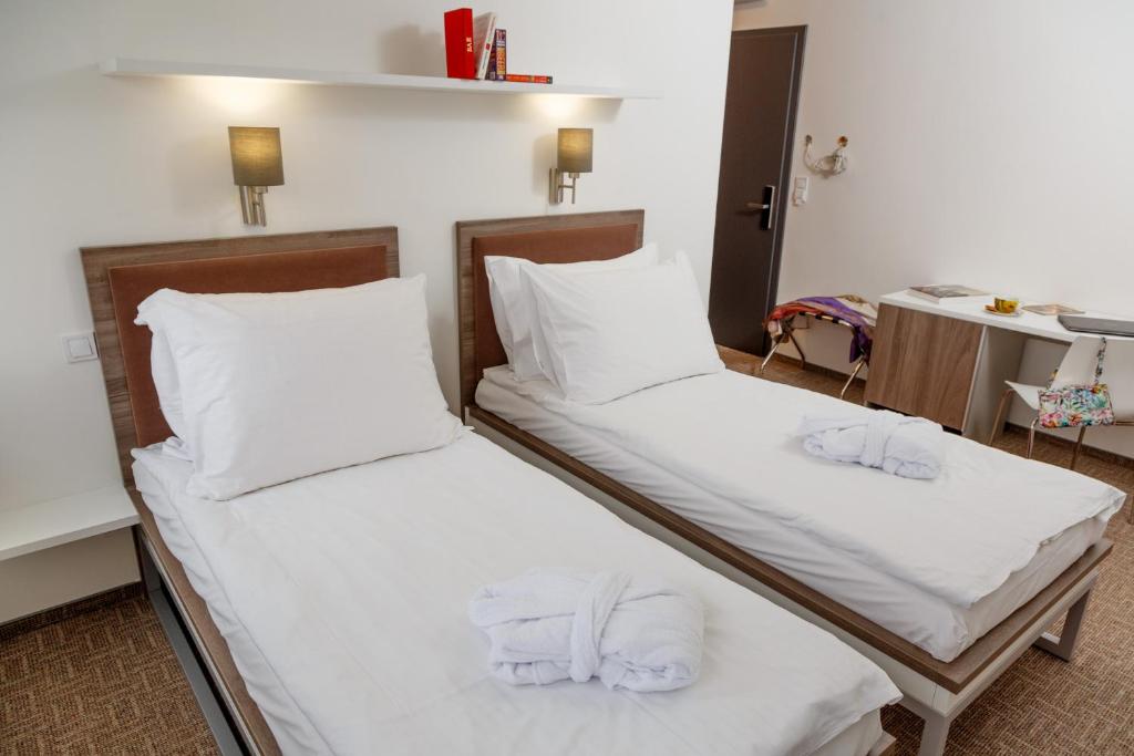 Skyhotel Prague - Resim 18