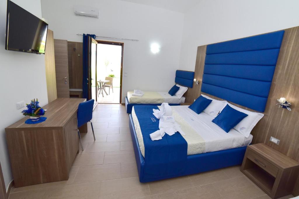 La Palazzina Bed & Breakfast - 19