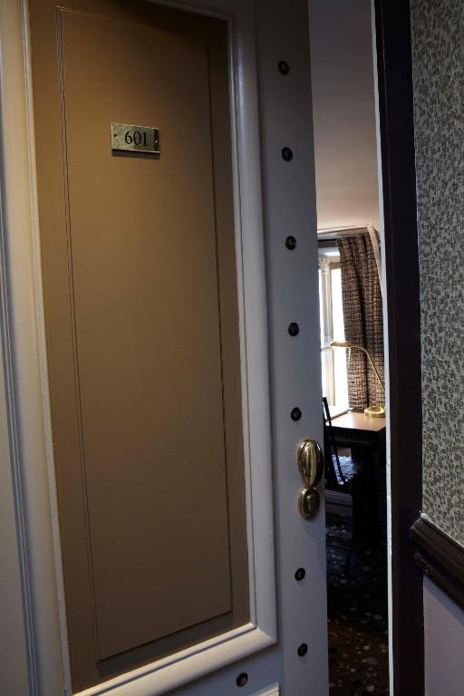 Hôtel Thérèse - Resim 17