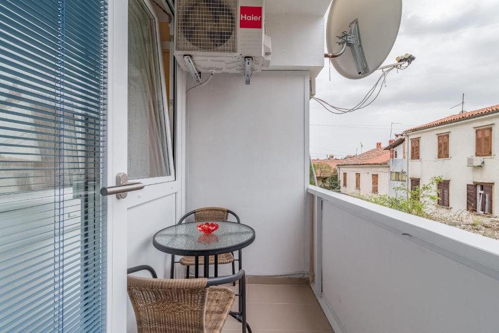 Balkón alebo terasa v ubytovaní Cosy apartment Zupanic