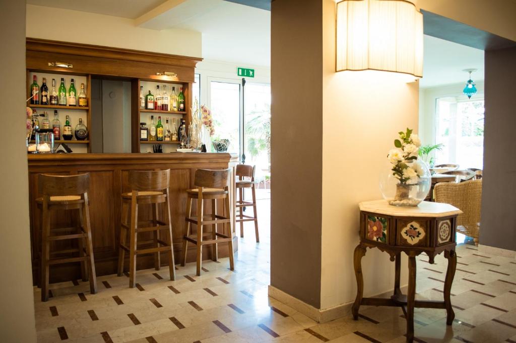 Nápoje v ubytování HOTEL TRIONFAL - Fronte Mare - Vicinissimi al Centro