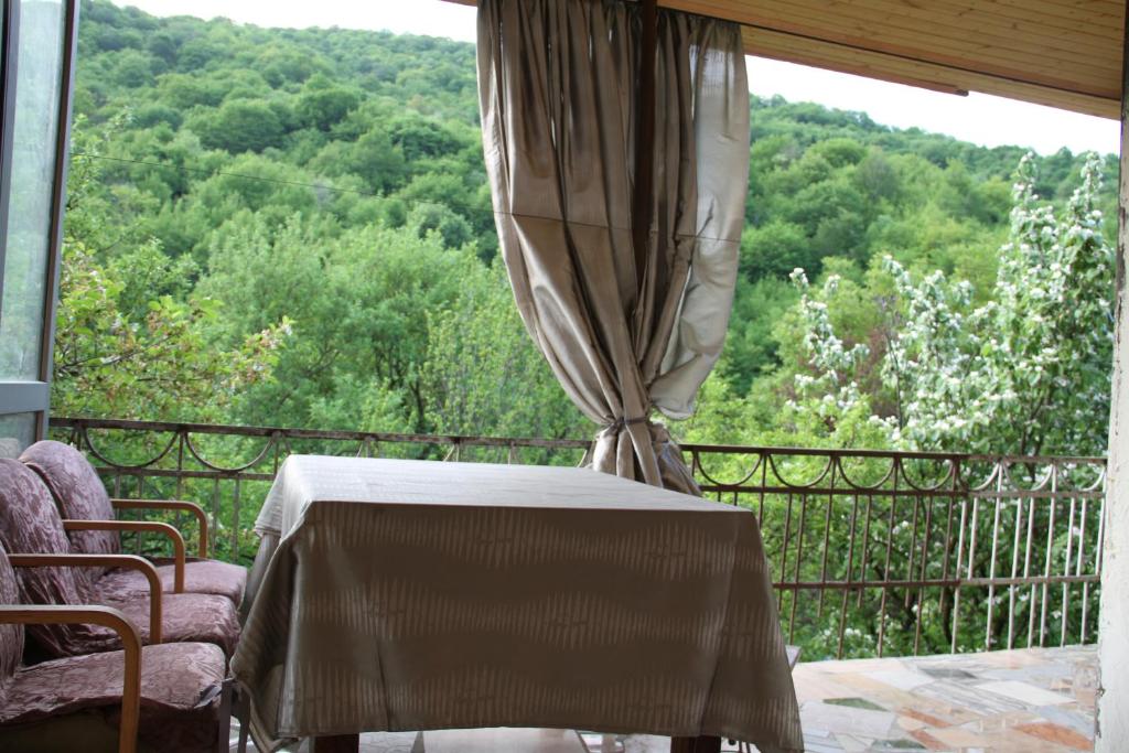 Balkón nebo terasa v ubytování Marine's Guest House