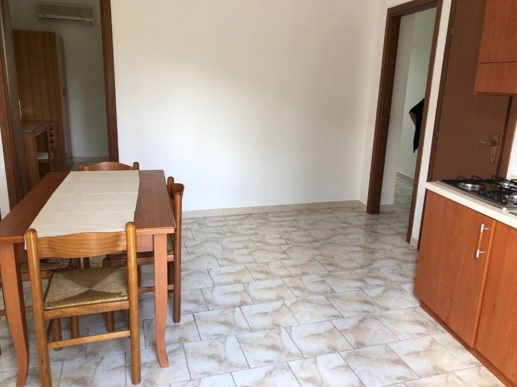 Kuchyň nebo kuchyňský kout v ubytování Casa Vacanze Alcantara