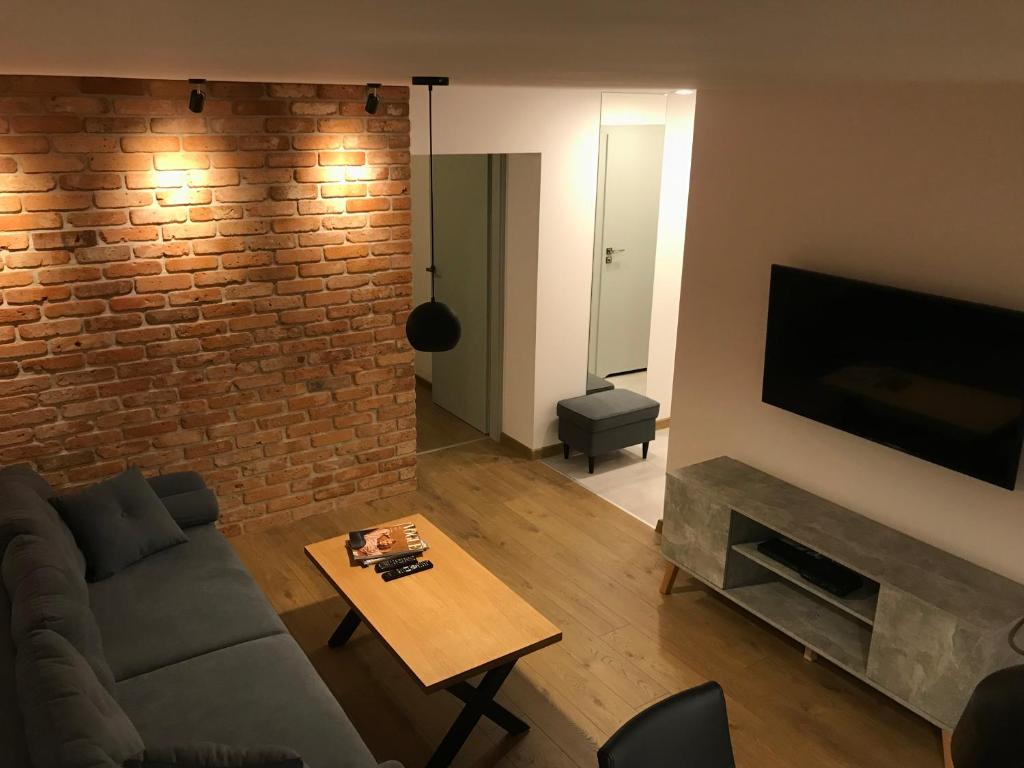 Televízia a/alebo spoločenská miestnosť v ubytovaní Apartament 45M2 Czeladz 8Km Do Katowic