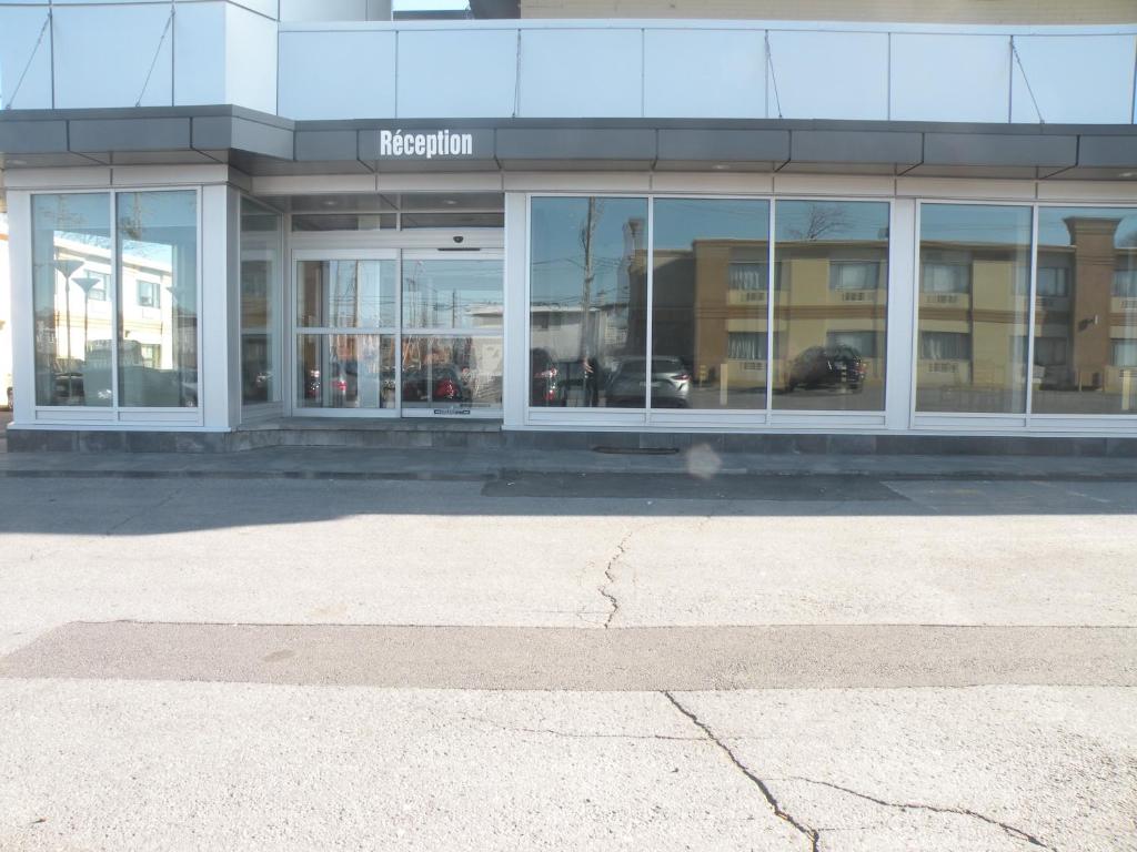 Hotel Newstar Montréal