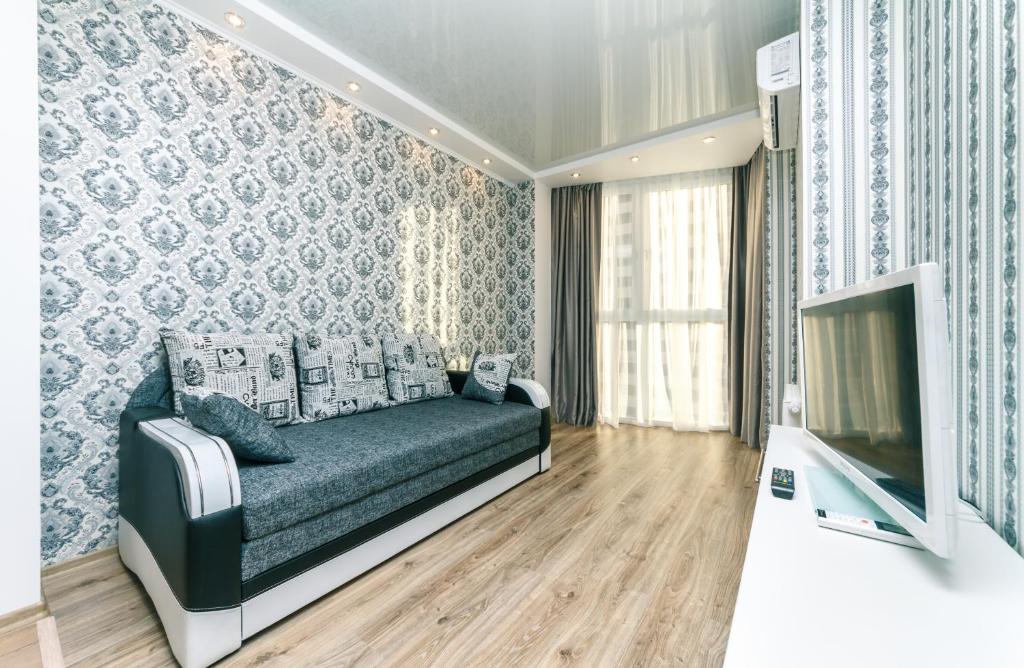 FlatRent Drahomanova 2a - Apartamento De Una Habitación