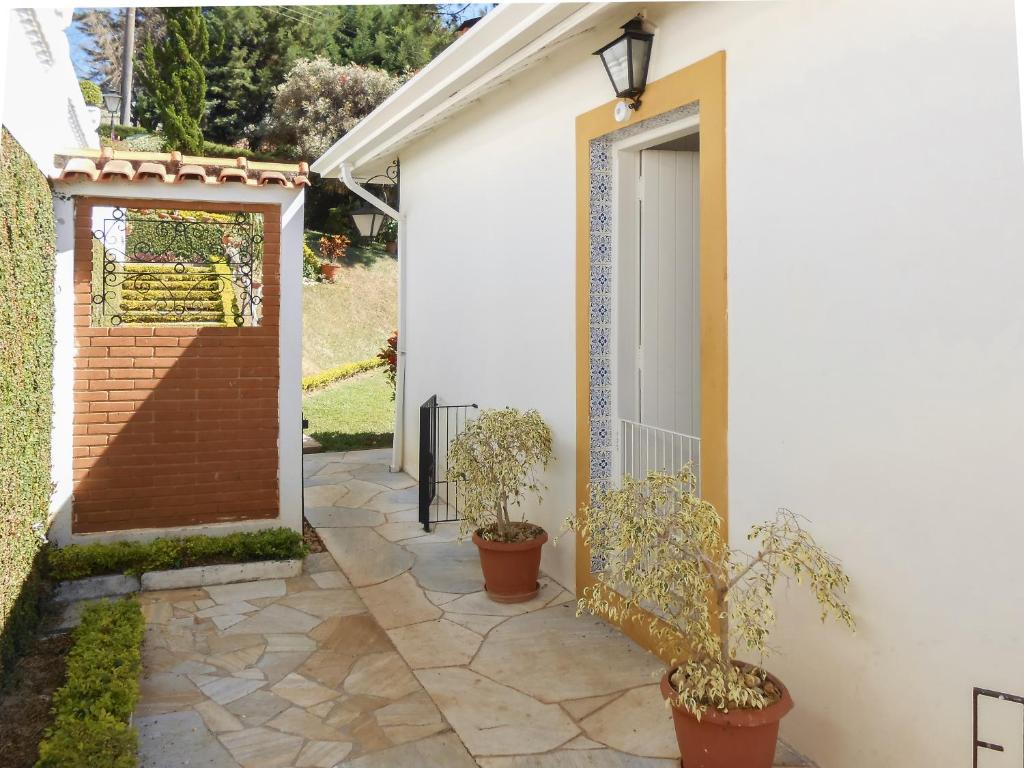  Casa com 2 Quartos em Serra Negra