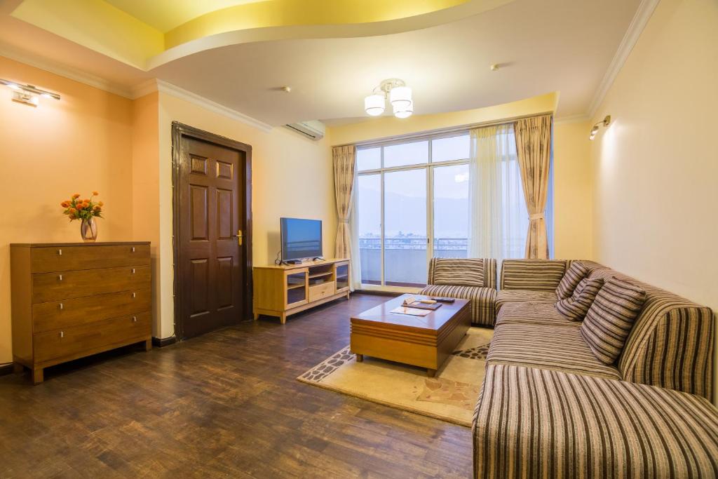Retreat Serviced Apartment