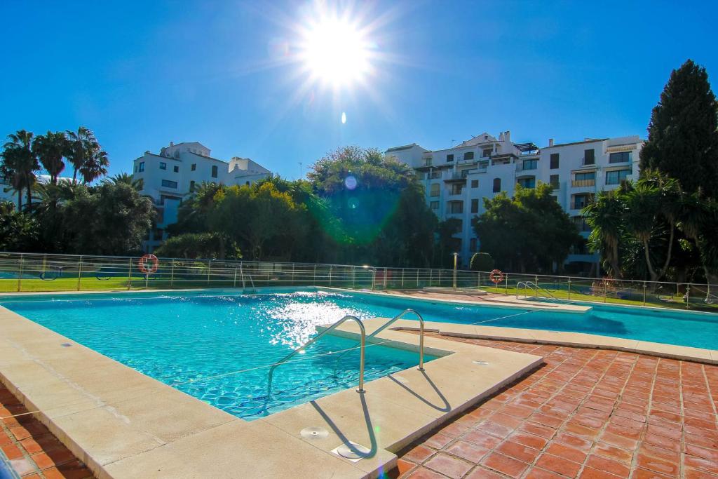 Appartement Oleholidays Jardines de Puerto Banú (Spanje ...